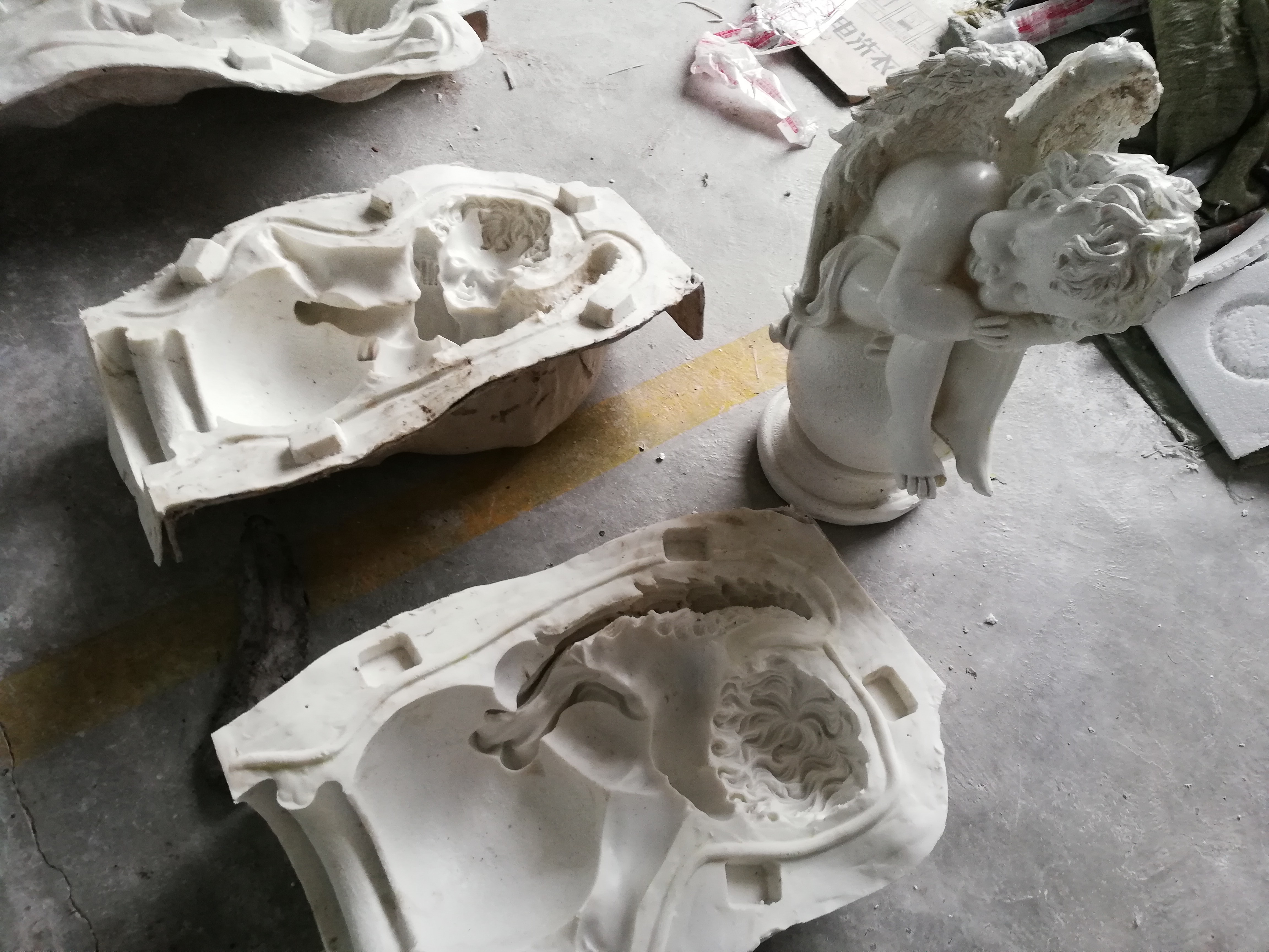 縮合型模具硅膠怎么開分片模 ？